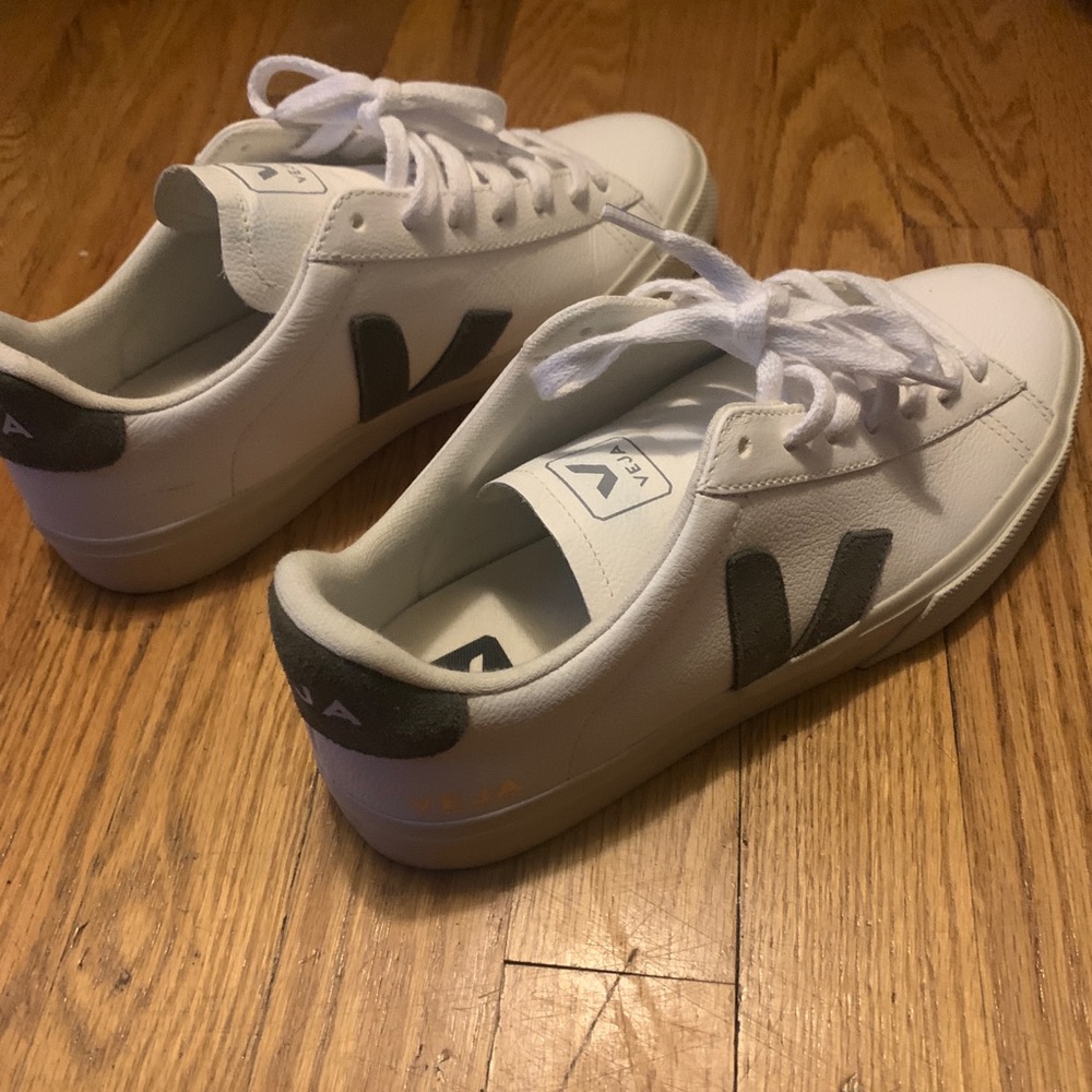 Veja sneakers
